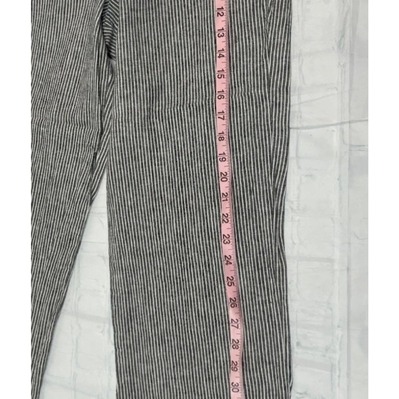 Talbots Gray and White Pinstripe Trousers pants women’s size m chambray linen - Picture 10 of 16